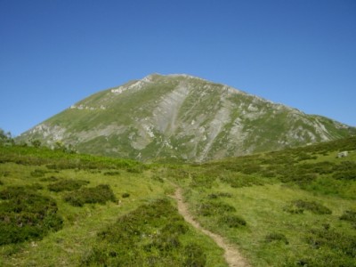 Ten, Pico (2142 m)