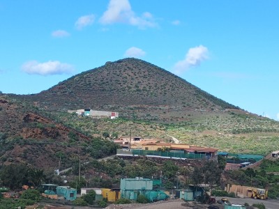 Montaña Pelada (335 m)