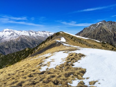 Tuca del Ubago de Vallibierna (2508 m)