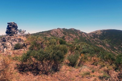 Las Fanas, Peña de (1849 m)