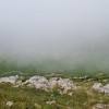 La cabaña de Pagoberri abajo en la niebla