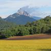 Fantástica panorámica hacia Carrias y Solascuevas, camino de El Dueso