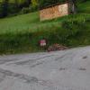Cruce con indicación a la gîte d'etape de Kaskoleta.